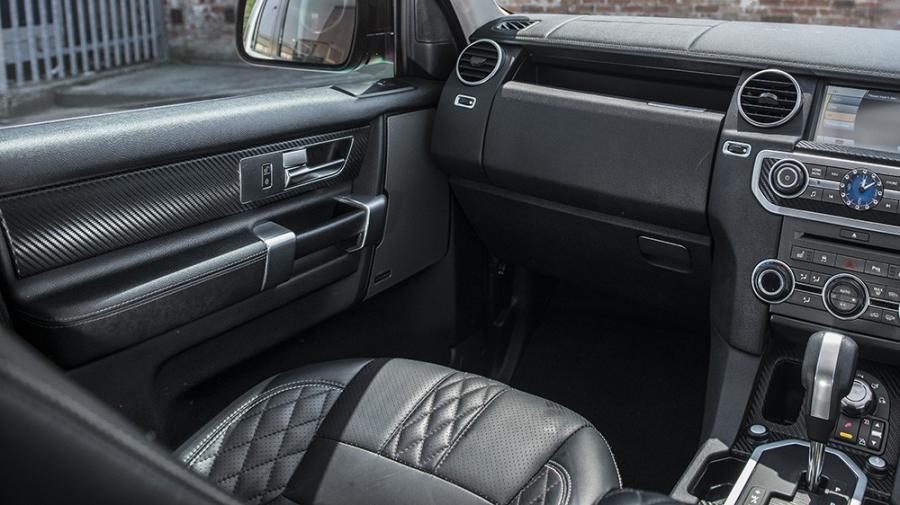  Land Rover Discovery RS300 by Project Kahn 2014 года  (фото 6 из 9)